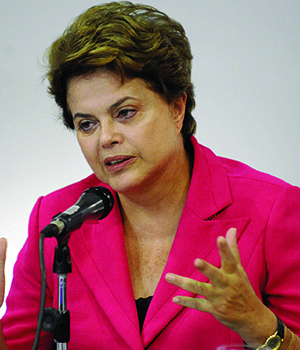 Crescimento baixo do PIB e aumento da inflação podem dificultar reeleição de  Dilma Rousseff | Foto: Fábio Rodrigues Pozzebom/ABR