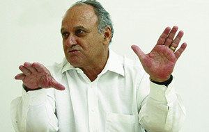 Deputado Valdivino de Oliveira: “Inflação a 6% preocupa a classe média” | Foto: Fernando Leite/Jornal Opção