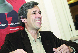 Marco Villa: “Blocão de sustentação de Dilma rachou e 2014 será diferente” | Foto: Fernando Leite/Jornal Opção