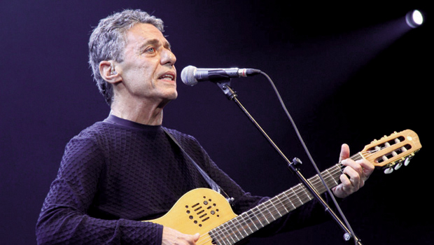 Chico Buarque, autor de “Meu Guri”: deslumbramento com as mães que protegem o filho infrator fez escola nas instituições públicas