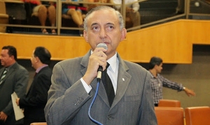 Tucano Anselmo Pereira foi autor de requerimento que pede visita a Nelcivone Melo, da Comurg. Foto: Alberto Maia/Câmara de Vereadores de Goiânia