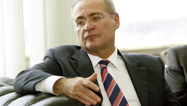 Renan Calheiros deve assumir em lugar do governo o desgaste de recorrer contra decisão da ministra Rosa Weber
