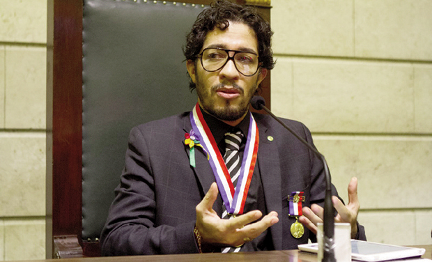 Jean Wyllys: aproveitando o linchamento para atacar apresentadora do SBT /  Foto: Paulo Negreiros/ Divulgação