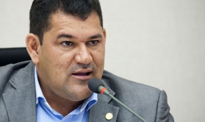 Aylton Gomes DF