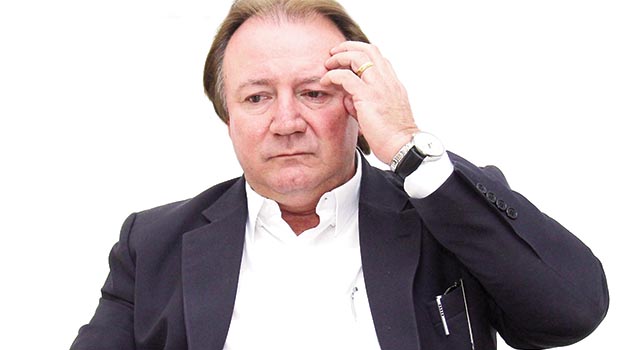 Empresário Júnior Friboi desiste de continuar como pré-candidato do PMDB ao governo