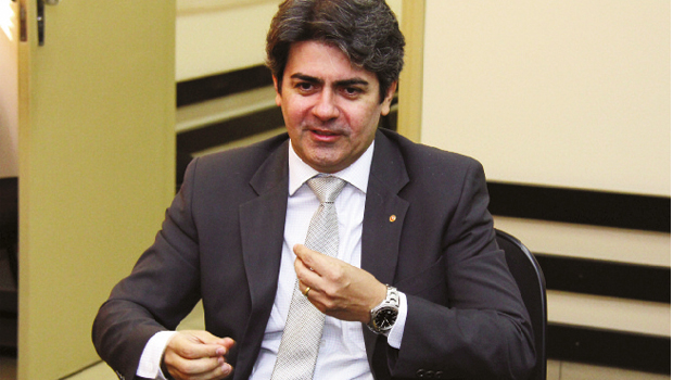 Procurador-geral de Justiça, Lauro Machado: “Policiamento ostensivo, de fato, não passa de atividade militar”