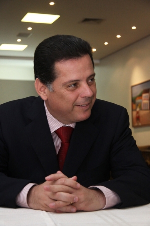 Marconi é agregador e busca apoio de políticos que ainda não estão em sua aliança. Foto: Fernando Leite/Jornal Opção