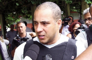 nunca estive com o açougueiro marcus vinicius xavier, só no depoimento em juízo. não o ajudei a sair do país, é uma loucura isso”