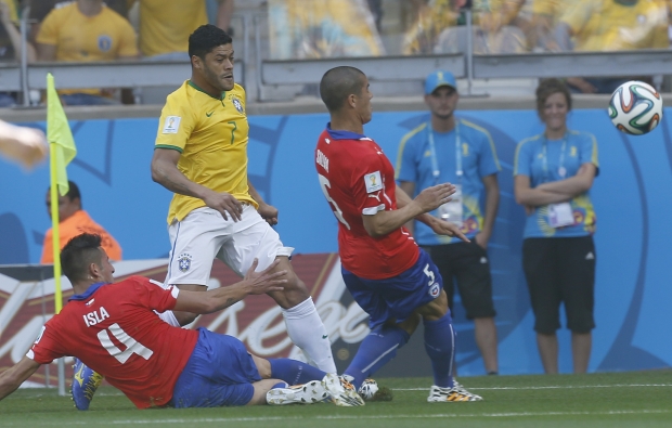 Hulk, apesar do erro que resultou no gol do Chile, foi o melhor jogador de linha do Brasil |Foto: Rafael Ribeiro/CBF