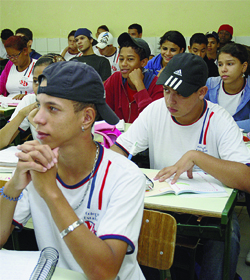 Educação pública estadual: subida no ranking nacional