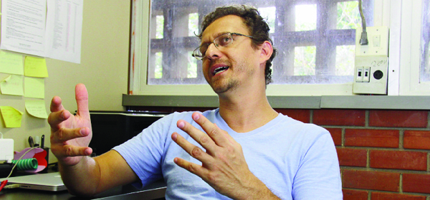Doutor Ardiley Avelar: “Com computadores quânticos, seria mais fácil descobrir as chaves  de segurança dos países” 