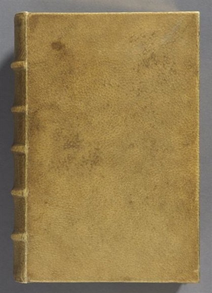 Capa do livro "Os Destinos da Alma" ("Des Destinées de l'Ame") foi feita com pele humana