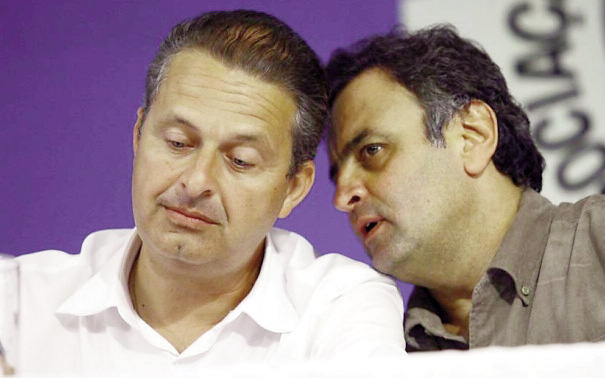 Oposicionistas Eduardo e Aécio: este manteve índices, o outro caiu