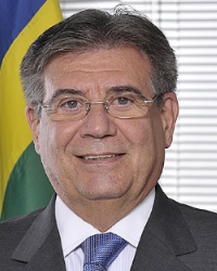 Foto-Senador-Cyro-Miranda-200x2501