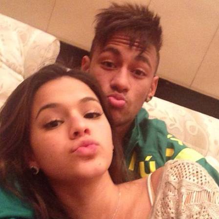 Bruna Marquezine e seu namorado, jogador da seleção brasileira Neymar