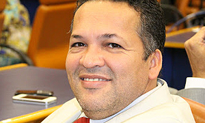 Vereador Divino Rodrigues (Pros) | Foto: Reprodução Câmara Municipal