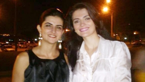 À esquerda Lívia Fiori, ao lado da irmã Ana Maria, assassinada em março por um motoqueiro em um suporto assalto | Foto: Acervo Familiar