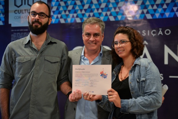 Editores premiados e o secretário de Cultura, Aguinaldo Coelho