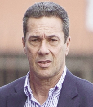 Ao dizer que o preconceito no futebol é normal, Vanderlei Luxemburgo repete discurso da institucionalização da repressão às minorias no Brasil