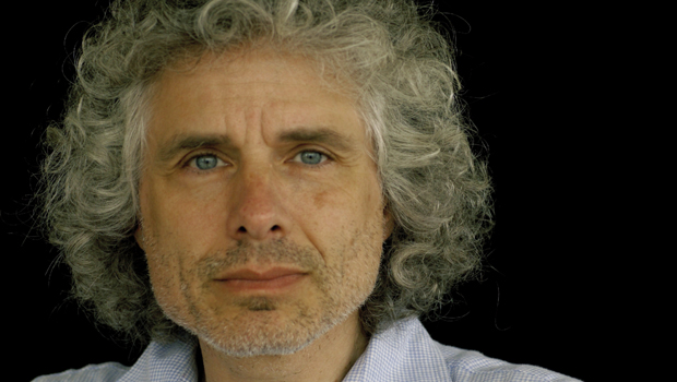 Steven Pinker: neurocientista do MIT e de Harvard demonstra uma humildade que falta aos intelectuais brasileiros