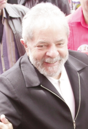Lula da Silva: o criador do Lulopetismo, espécie de movimento político que submeteu o petismo, deve ser candidato a presidente da República em 2018, pois o PT tende a desistir da política do “poste”