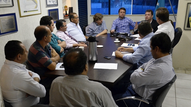 Reunião organizada pelo prefeito Evandro Magal (PP) - Foto: Thierry Reis / Secretária de Comunicação de Caldas Novas)