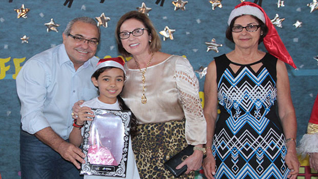 Prefeito Jânio Darrot, a primeira-dama Dairdes e a secretária Eva Junqueira