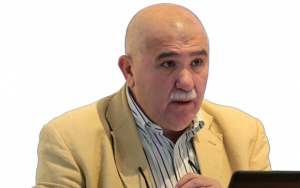 Brunello Natale De Cusatis: retextualização sem deturpar o texto original de Ángel Crespo