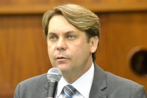 Bruno Peixoto vai cobrar promessas | Foto: Marcos Kennedy/Assembleia Legislativa