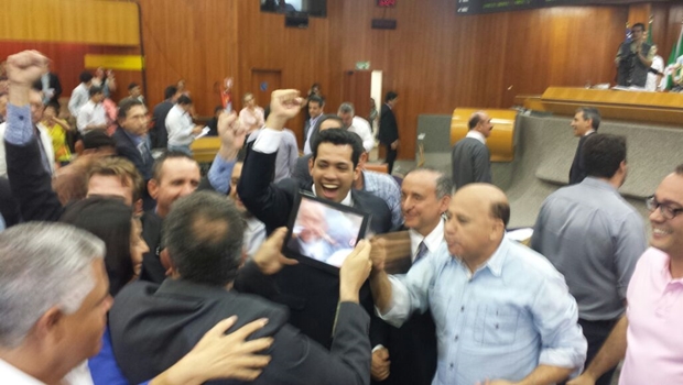 Vereadores comemoram derrota do projeto de aumento do IPTU/ITU