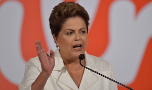 Dilma Rousseff mostrou que consegue ser realista ao indicar a nova equipe, mas agora deve deixá-la trabalhar / Valter Campanato/ Agência Brasil