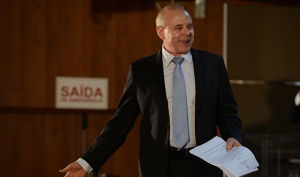 Ministro demissionário Guido Mantega: ainda com tempo para errar /  Fabio Rodrigues Pozzebom/ Agência Brasil