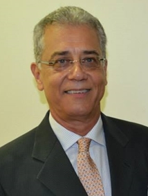Presidente do Conselho Regional de Medicina Veterinária, Benedito Dias | Foto: reprodução / Facebook