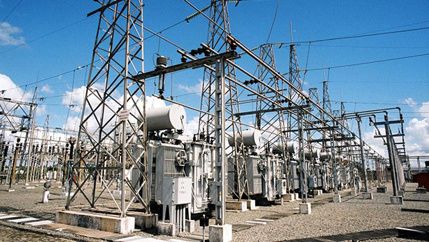Com investimentos, os goianos esperam que acabem as frequentes interrupções no fornecimento de energia / Fernando Leite/Jornal Opção