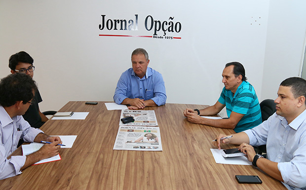 Prefeito Misael Oliveira fala a editores e repórteres do Jornal Opção: “Estou focado em administrar Senador Canedo”