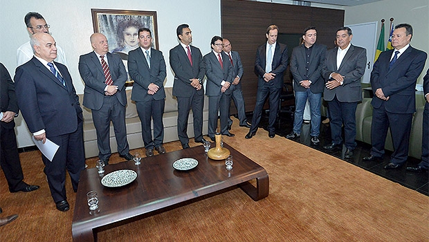 Novos diretores foram empossados na Assembleia | Foto: Y. Maeda/Assembleia