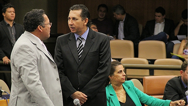 Paulo da Farmácia (à direita) com o parceiro de Bloco e partido, DIvino Rodrigues | Foto: Alberto Maia/Câmara de Vereadores