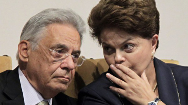 Dilma Rousseff e Fernando Henrique Cardoso: o ex-presidente avalia que a presidente não é corrupta mas está encurralada por seus aliados | Foto: Veja