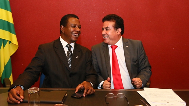 Presidente Enil Henrique e o vice Antônio Carlos: direção da OAB-GO está completa e preparada | Foto: Fernando Leite / Jornal Opção
