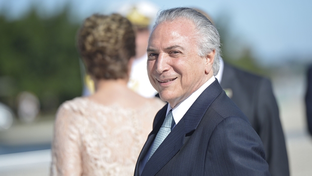 Presidente Dilma está nas mãos do Congresso. E nas mãos do povo. Mas, vale a pena tirá-la? Quem assume é Michel Temer (PMDB) | Foto: Foto: Marcelo Camargo/Agência Brasil