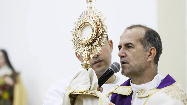 Padre Luiz Augusto deve ser julgado pela Alego | Foto: Reprodução/Facebook