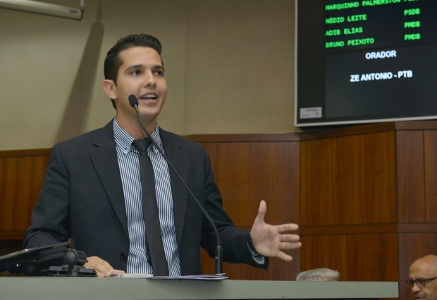 ze-antonio-mark-kenedy