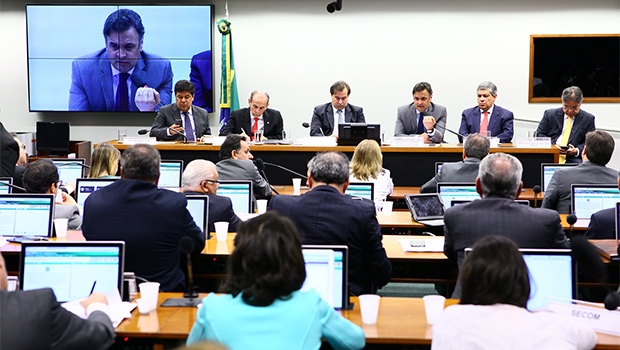 C. E. Reforma Política Infraconstitucional e C.E. da Reforma Política (PEC 182/07) Foto: Antonio Augusto / Câmara dos Deputados