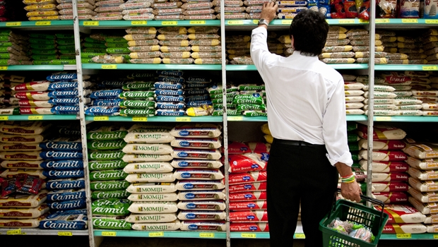 Supermercado: principal alvo das medidas de contenção de gastos | Foto: Marcelo Camargo ABr