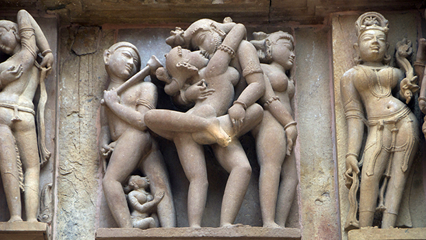 Detalhe de templo do kama sutra, em Khajuharo