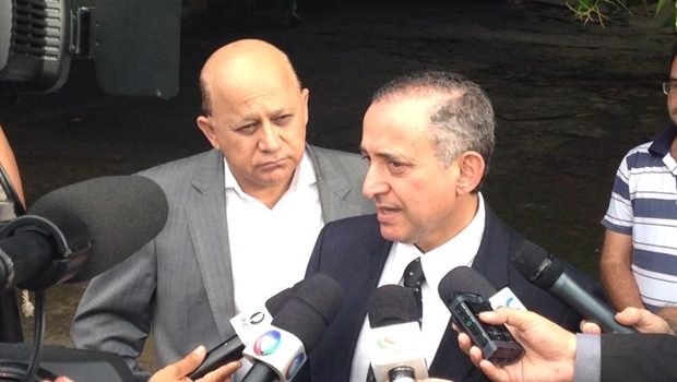 Os vereados Anselmo Pereira e Djalma Araújo visitaram o Pronto-Socorro Psiquiátrico para constatar situação da unidade