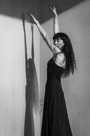 O espetáculo "Volveré Cuando las Cosas se Aclaren", será apresentado no sábado, 23, no Teatro Sesi. É a despedida da Cia Provisional Danza