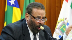 Paulo Magalhães quis saber motivos da reunião com empresários | Foto: Alberto Maia/Câmara de Goiânia