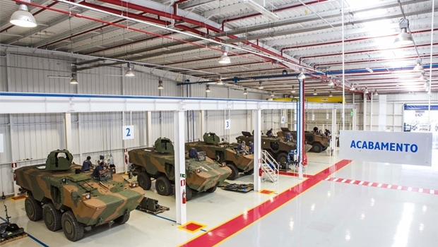  Linha de produção do blindado Guarani em Sete Lagoas (MG) | Foto: reprodução