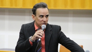 Pedido de vistas partiu do vereador Zander Fábio | Foto: Alberto Maia/Câmara de Goiânia